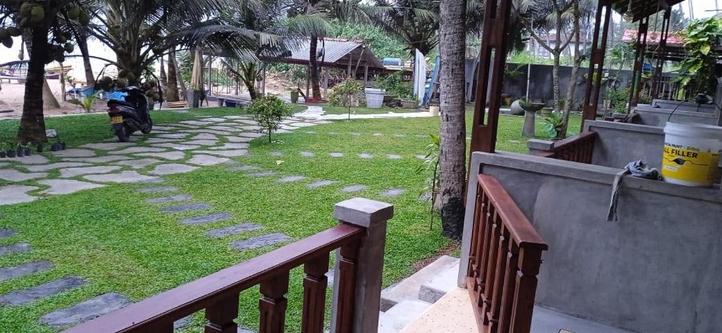 Relax Beach Resort Weligama Quarto foto