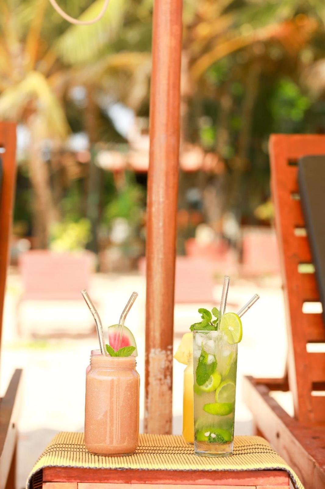 Relax Beach Resort Weligama Exterior foto