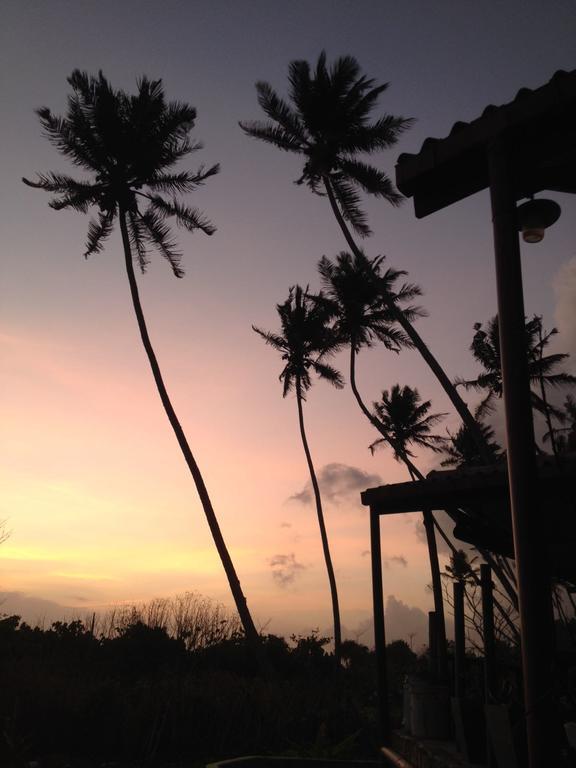Relax Beach Resort Weligama Exterior foto